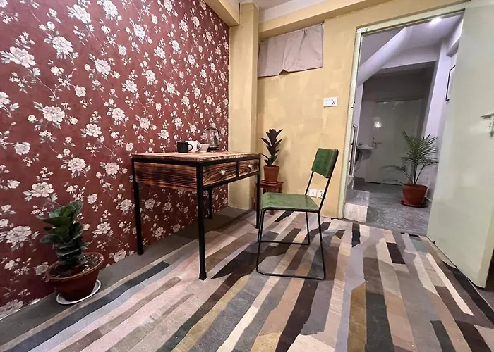 Apartment Warm And Cozy 1 Min From Stupa