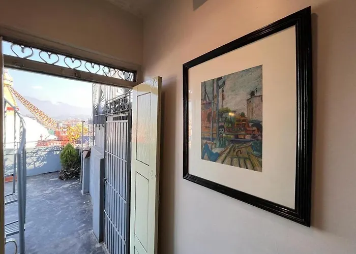 Apartment Warm And Cozy 1 Min From Stupa Kathmandu